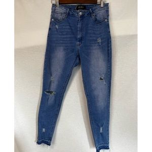 Akira Distressed Blue Jeans